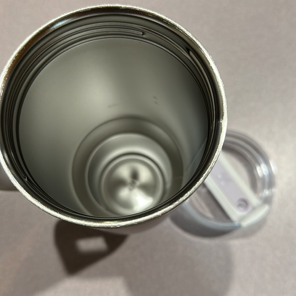 Stanley 40oz Quencher - Picture 4 of 4